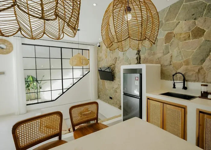 Tamu 1 Villa Uluwatu (Bali)